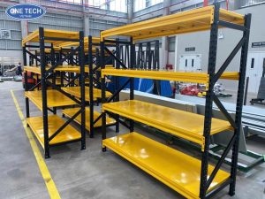 Suggested Medium Duty Shelving Models For Newly Opened Businesses 5