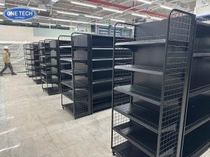 Supermarket Shelves For Displaying Common Goods 2