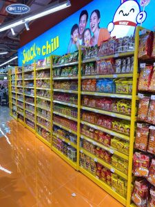 Supermarket Shelves For Displaying Common Goods 3